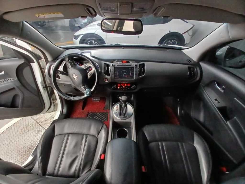 KIA Sportage - Vista 6
