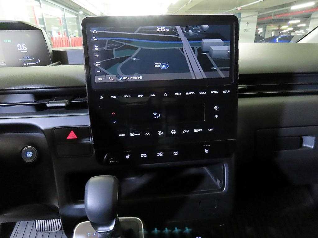 HYUNDAI Staria - Vista 11