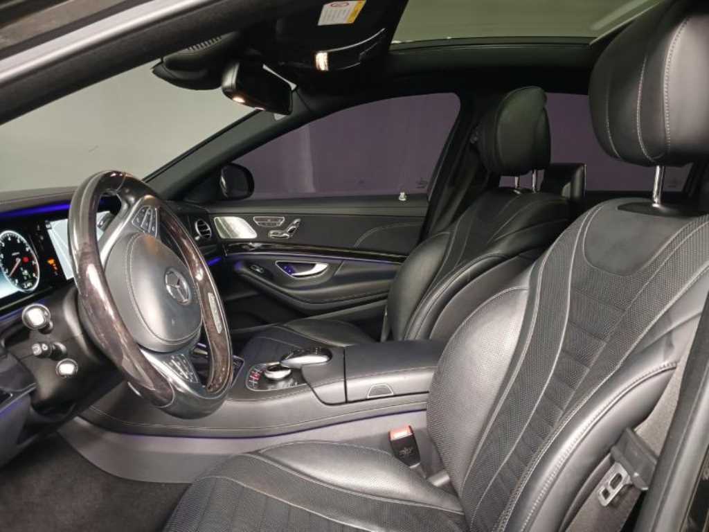 Mercedes Benz S Class - Vista 12