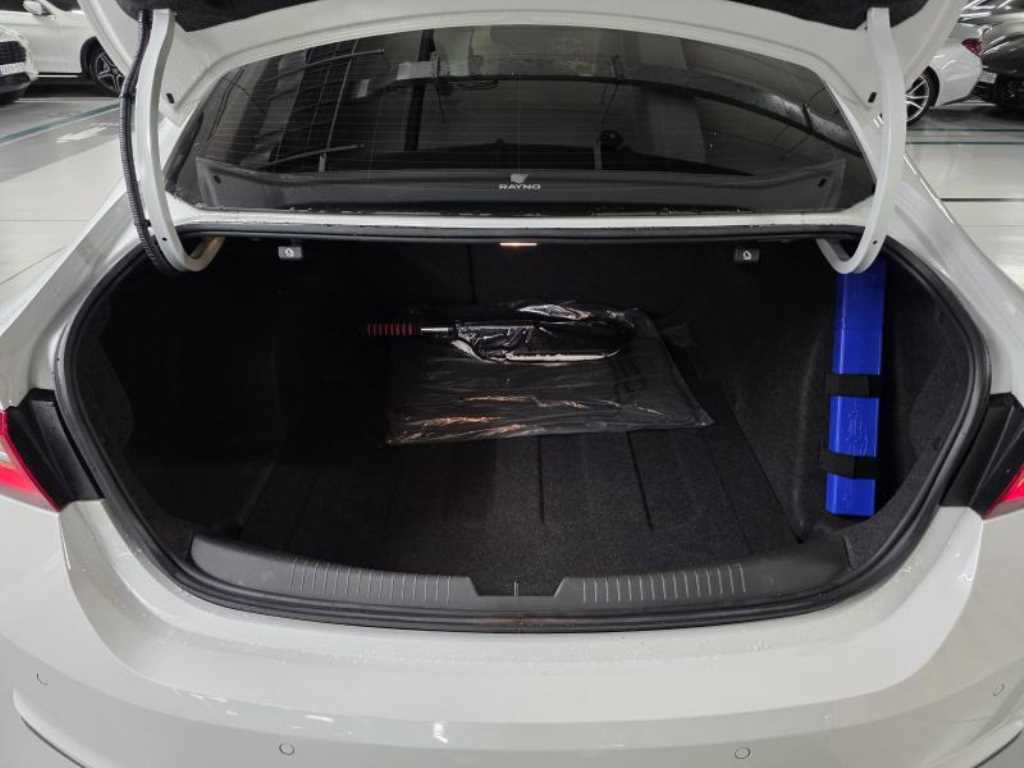 Chevrolet Malibu - Vista 6