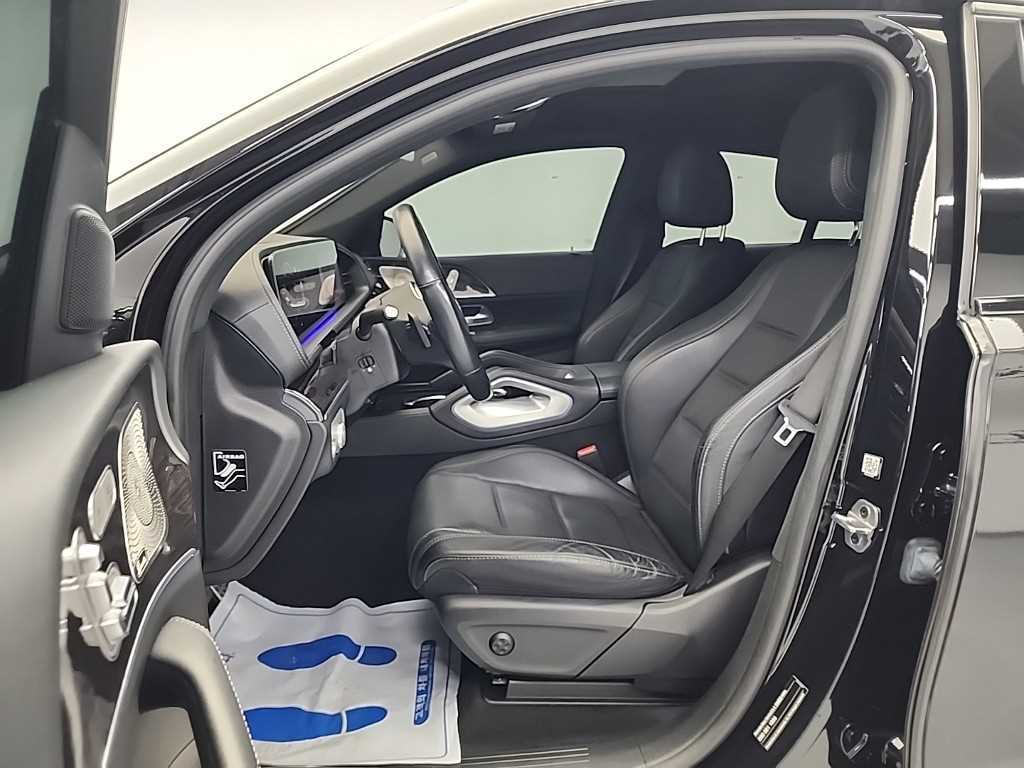 Mercedes Benz GLE Class - Vista 11