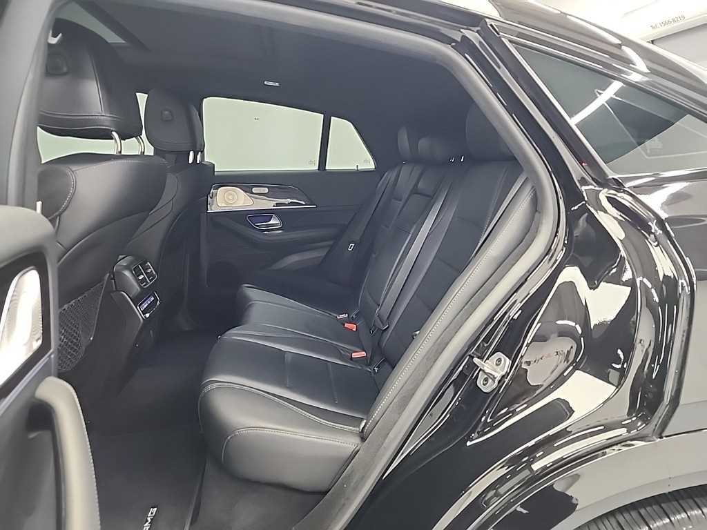 Mercedes Benz GLE Class - Vista 12