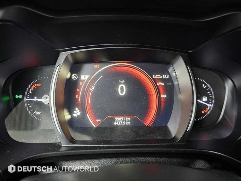 SAMSUNG QM6 - Vista 8