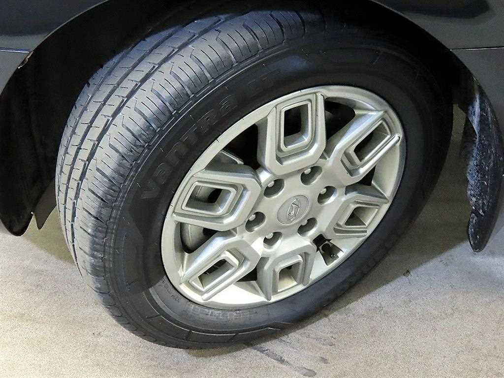 HYUNDAI Staria 2024 Gris - Importación desde Corea - HF Imports Iquique - Foto 19