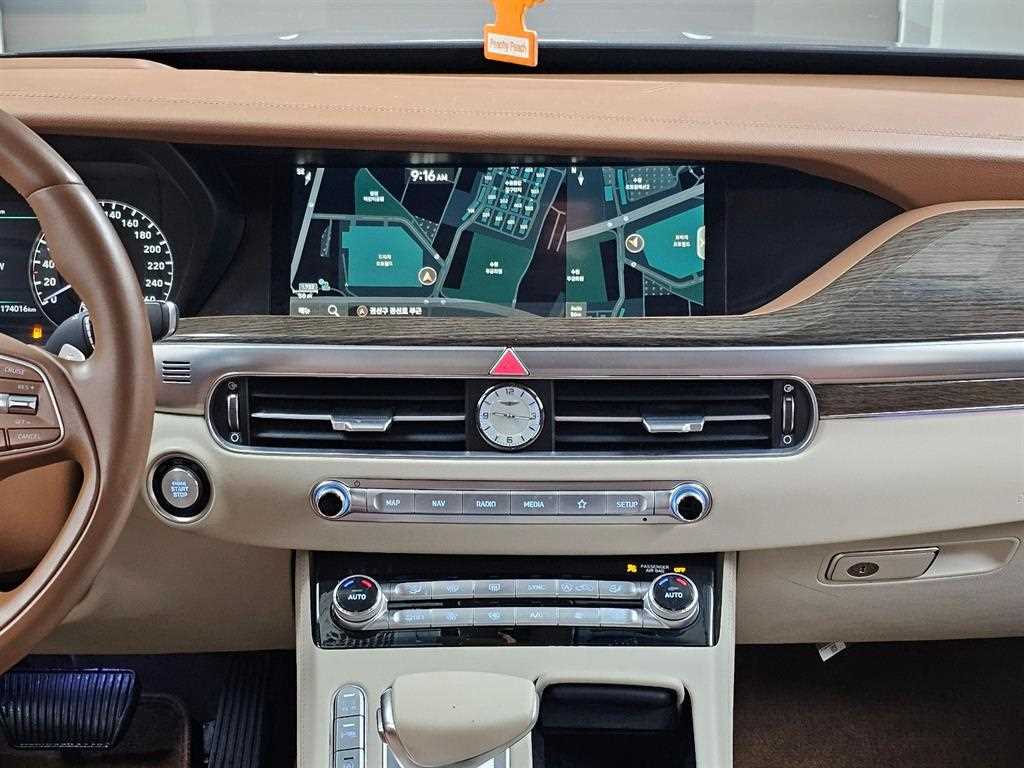 제네시스]G90 3.8 GDI AWD 프리미엄 럭셔리