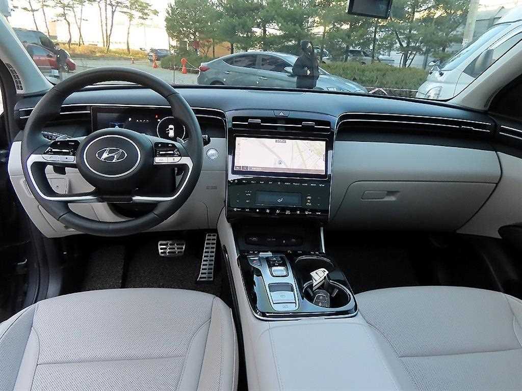 HYUNDAI Tucson - Vista 7