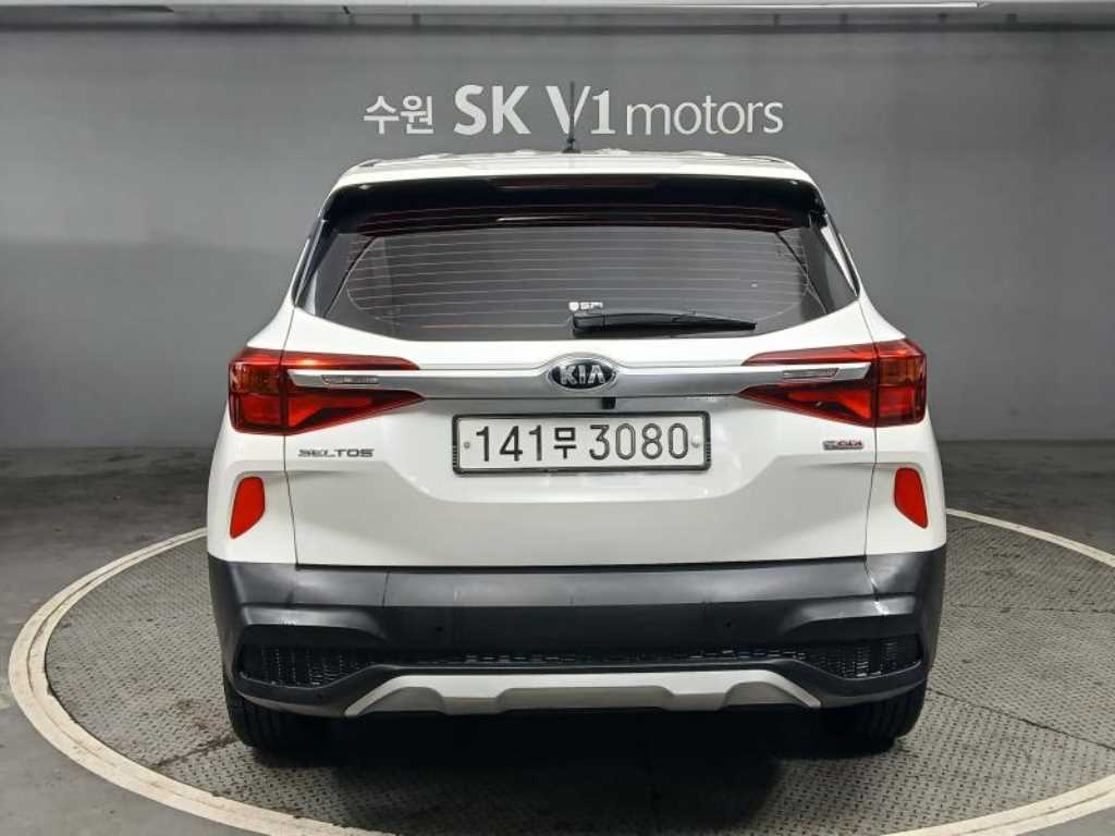 KIA Seltos - Vista 4
