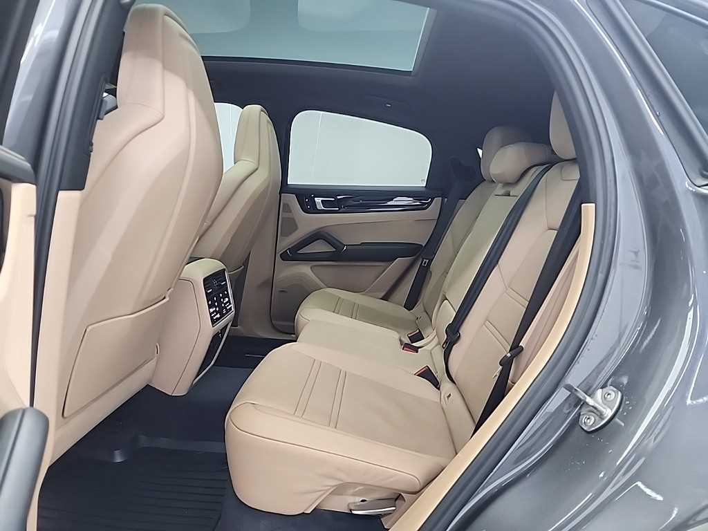 Porsche Cayenne - Vista 11
