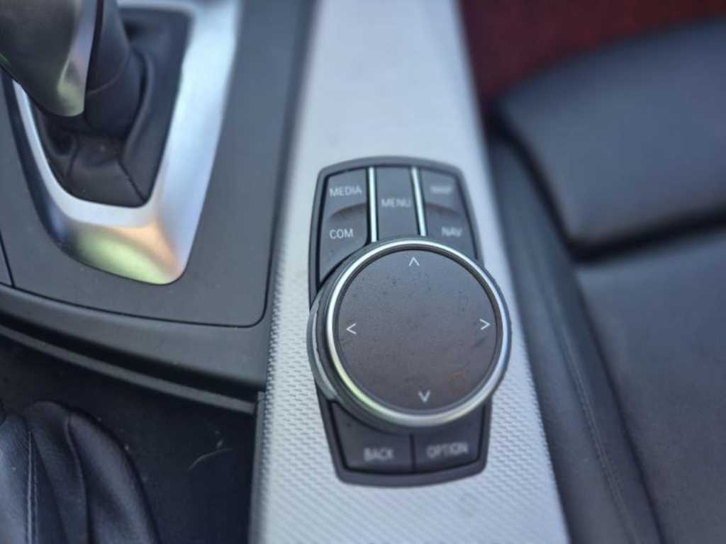 BMW 3 series 2018 Blanco - Importación desde Corea - HF Imports Iquique - Foto 16