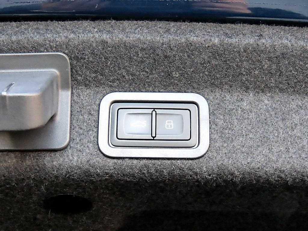 Audi A6 2020 Azul - Importación desde Corea - HF Imports Iquique - Foto 16