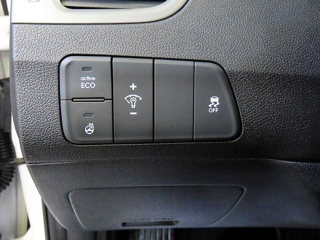 HYUNDAI Avante 2015 Blanco - Importación desde Corea - HF Imports Iquique - Foto 14