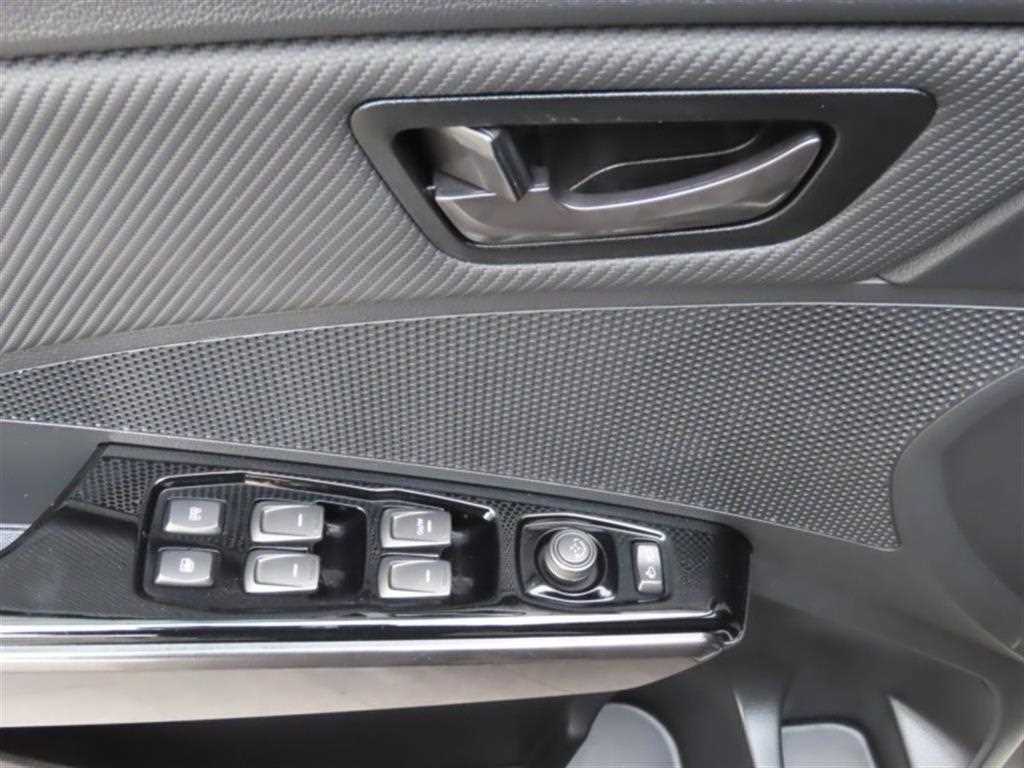 Ssangyong Tivoli - Vista 12