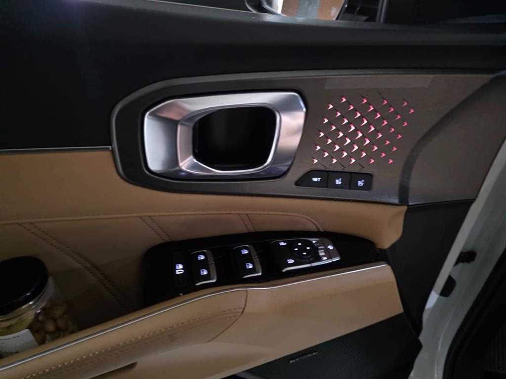 KIA Sorento - Vista 9