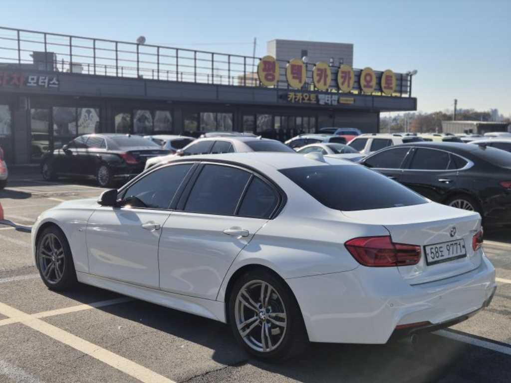 BMW 3 series - Vista 4