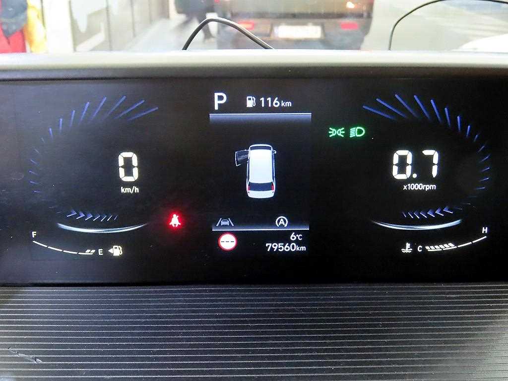 HYUNDAI Staria - Vista 8