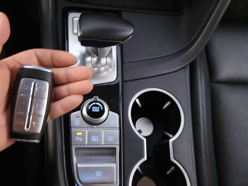 Genesis G70 2022 Rojo - Importación desde Corea - HF Imports Iquique - Foto 17