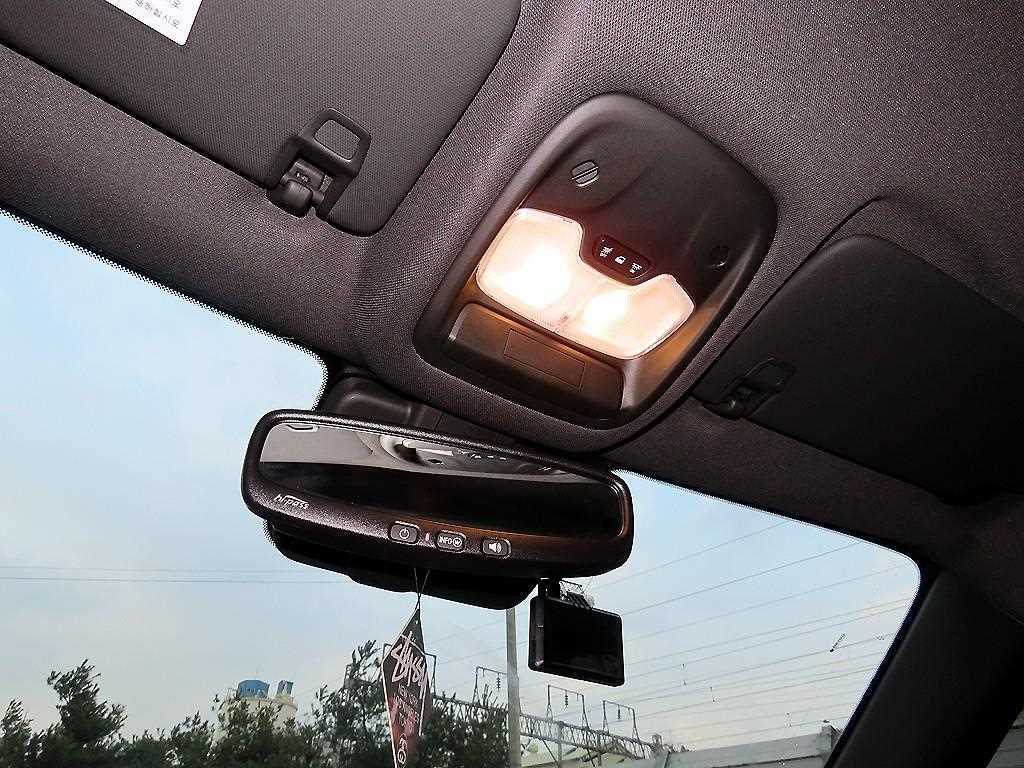 Chevrolet Trail Blazer 2021 Café - Importación desde Corea - HF Imports Iquique - Foto 15