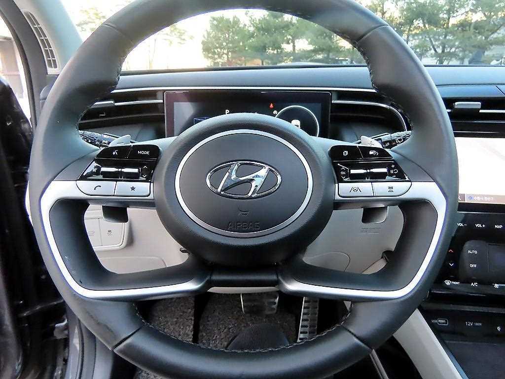 HYUNDAI Tucson - Vista 8