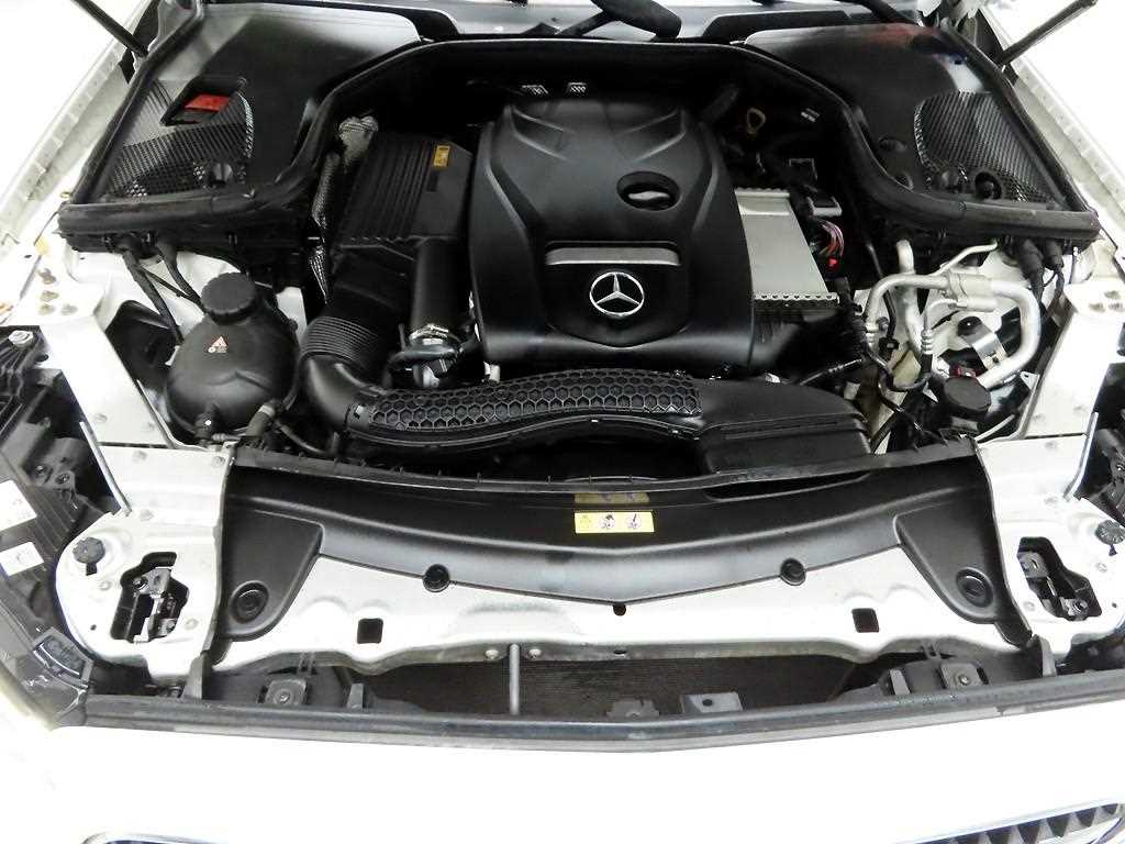 Mercedes Benz E class 2021 Blanco - Importación desde Corea - HF Imports Iquique - Foto 20