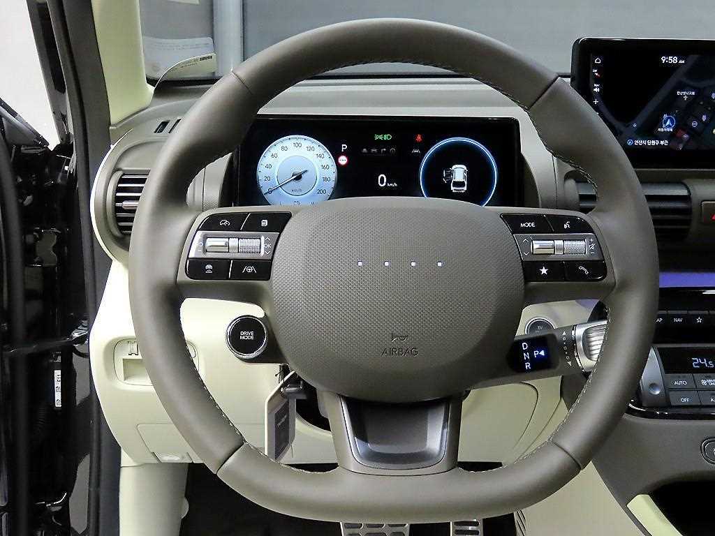 HYUNDAI Casper - Vista 9