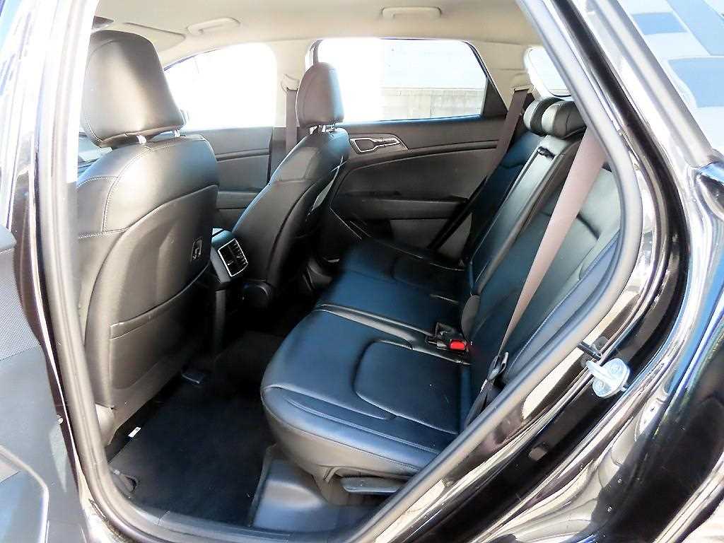 KIA Sportage - Vista 6