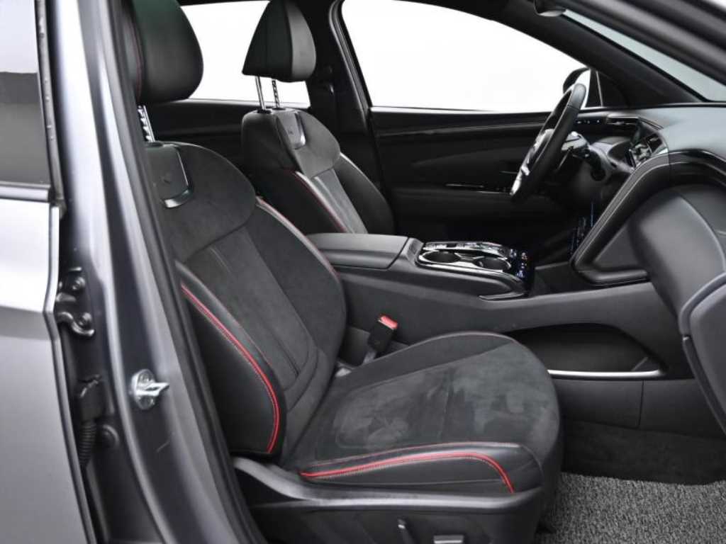 HYUNDAI Tucson - Vista 10