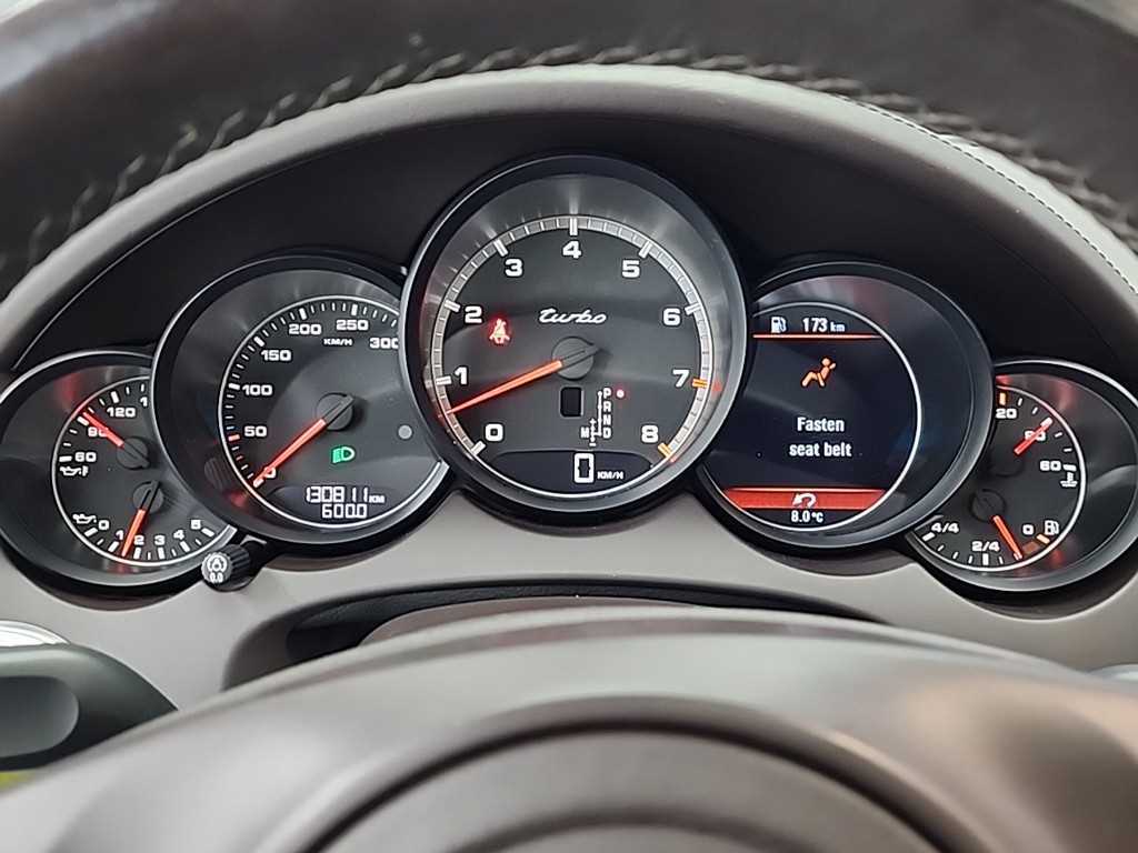 Porsche Cayenne - Vista 6