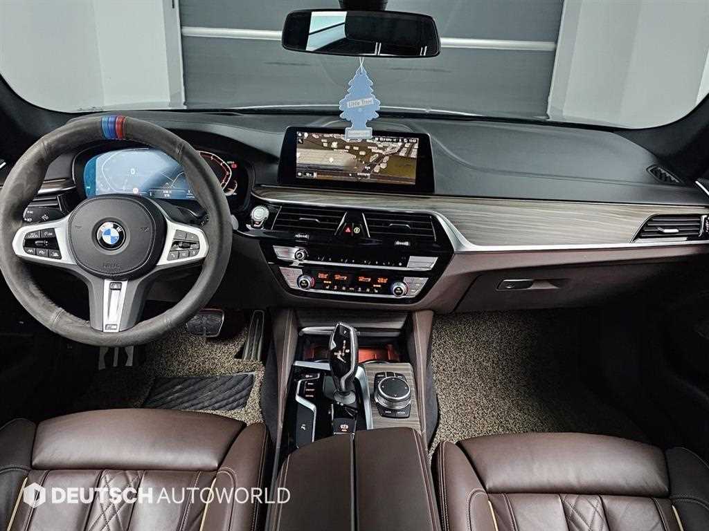 BMW 5 Series - Vista 8