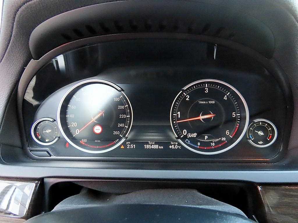 BMW 7 Series - Vista 9