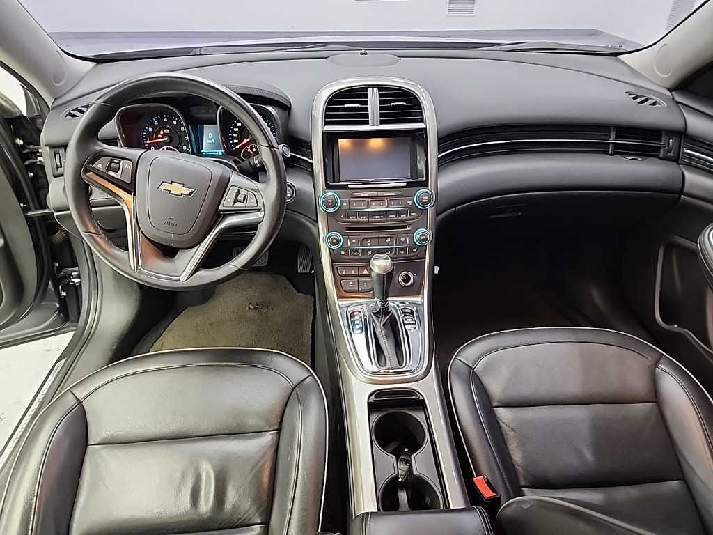 Chevrolet Malibu - Vista 7