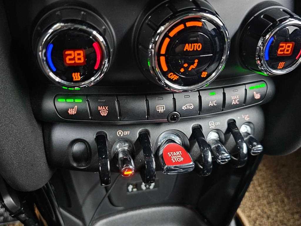 Mini Cooper 2017 the color of pearl - Importación desde Corea - HF Imports Iquique - Foto 17