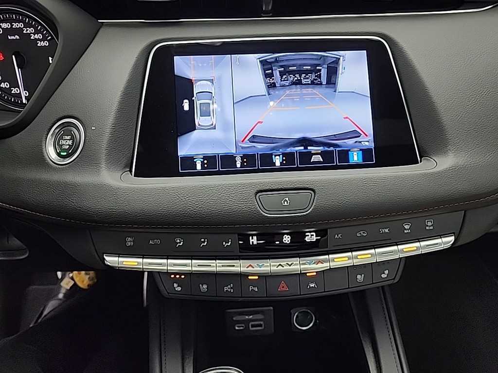 Cadillac XT4 - Vista 10