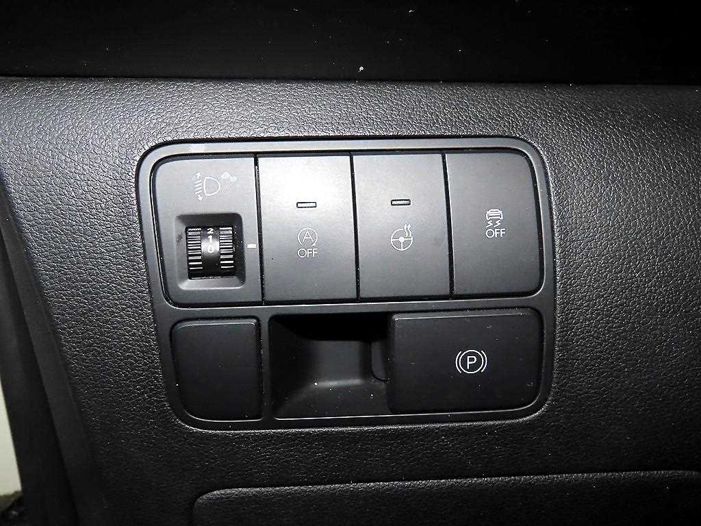 HYUNDAI Staria - Vista 12