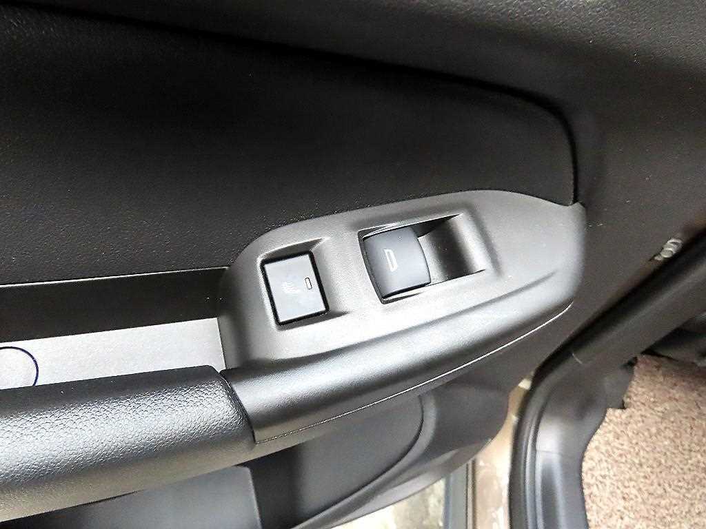 Chevrolet Trail Blazer 2021 Café - Importación desde Corea - HF Imports Iquique - Foto 16