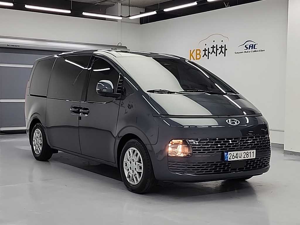 HYUNDAI Staria - Vista 4