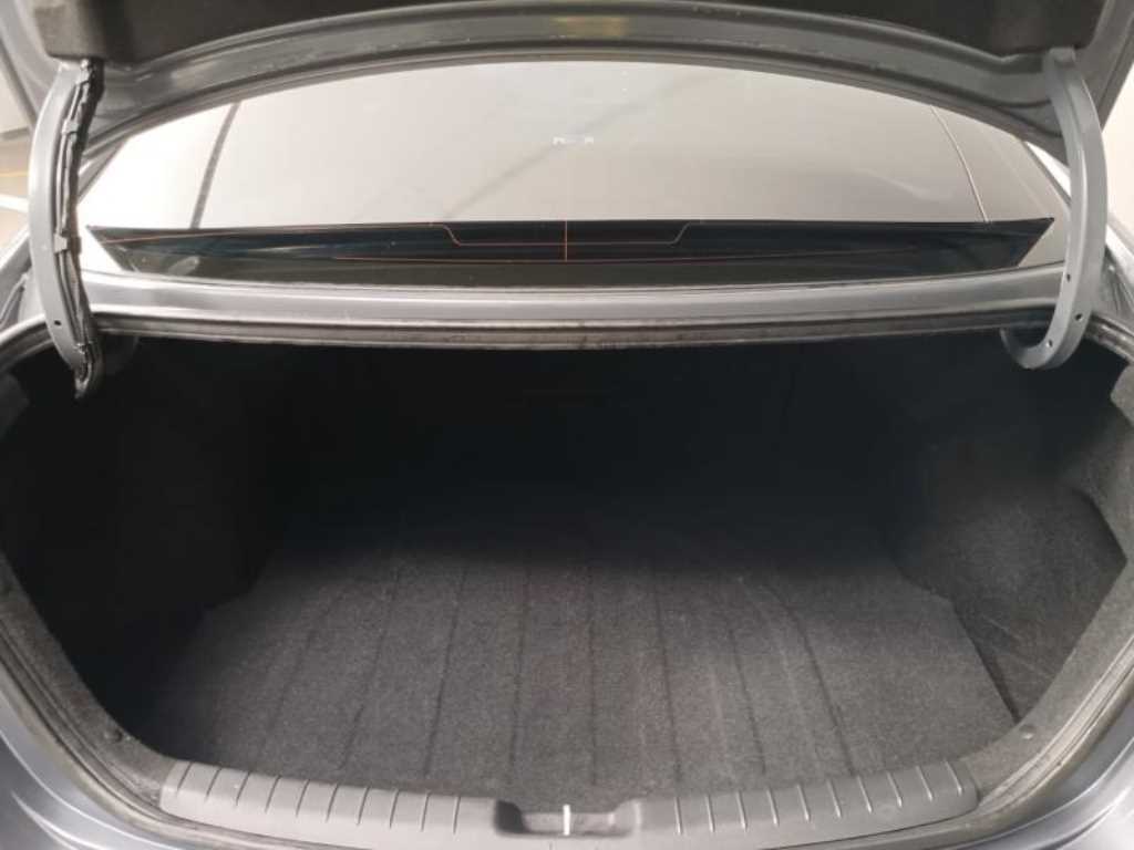 HYUNDAI Avante 2017 Gris - Importación desde Corea - HF Imports Iquique - Foto 18