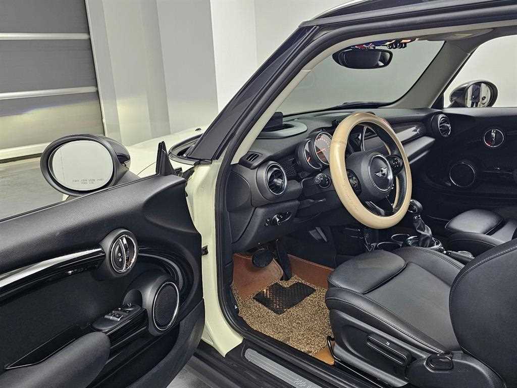 Mini Cooper - Vista 11