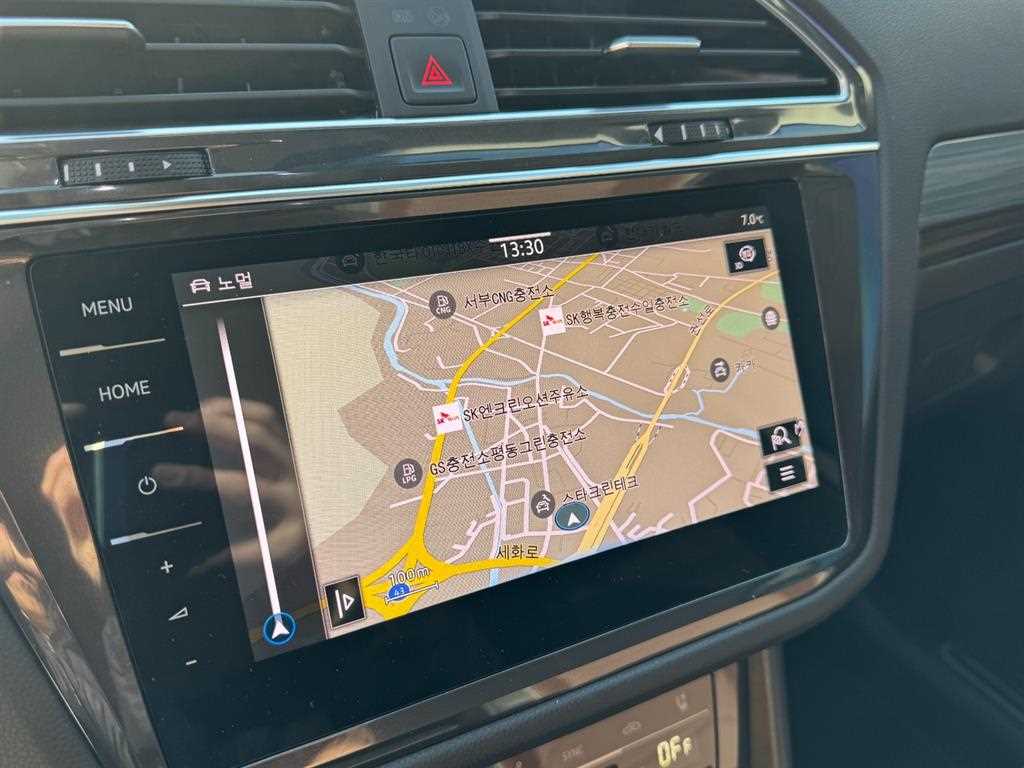 Volkswagen Tiguan - Vista 10