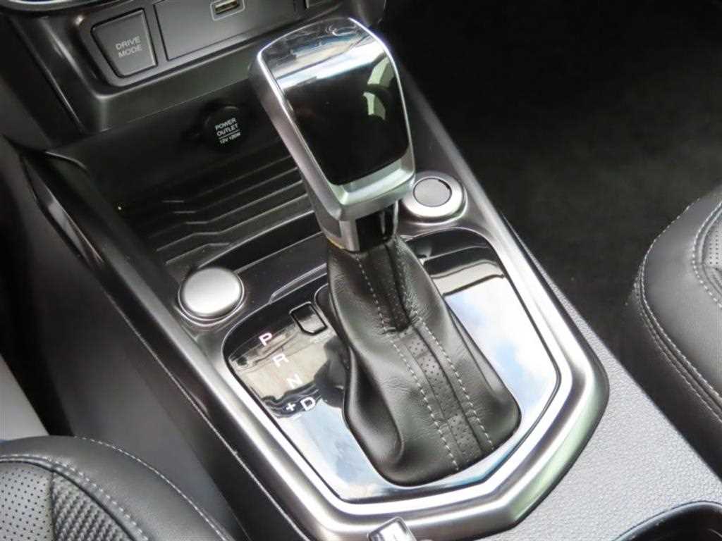 Ssangyong Tivoli - Vista 6