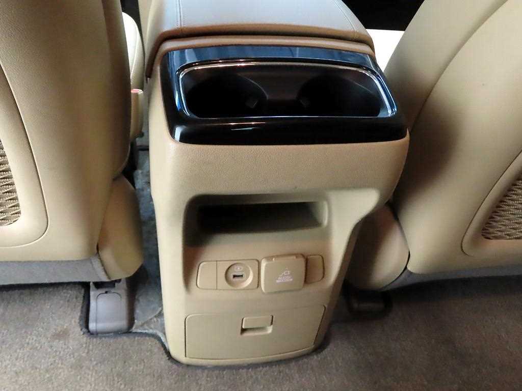 KIA Carnival 2016 Negro - Importación desde Corea - HF Imports Iquique - Foto 17