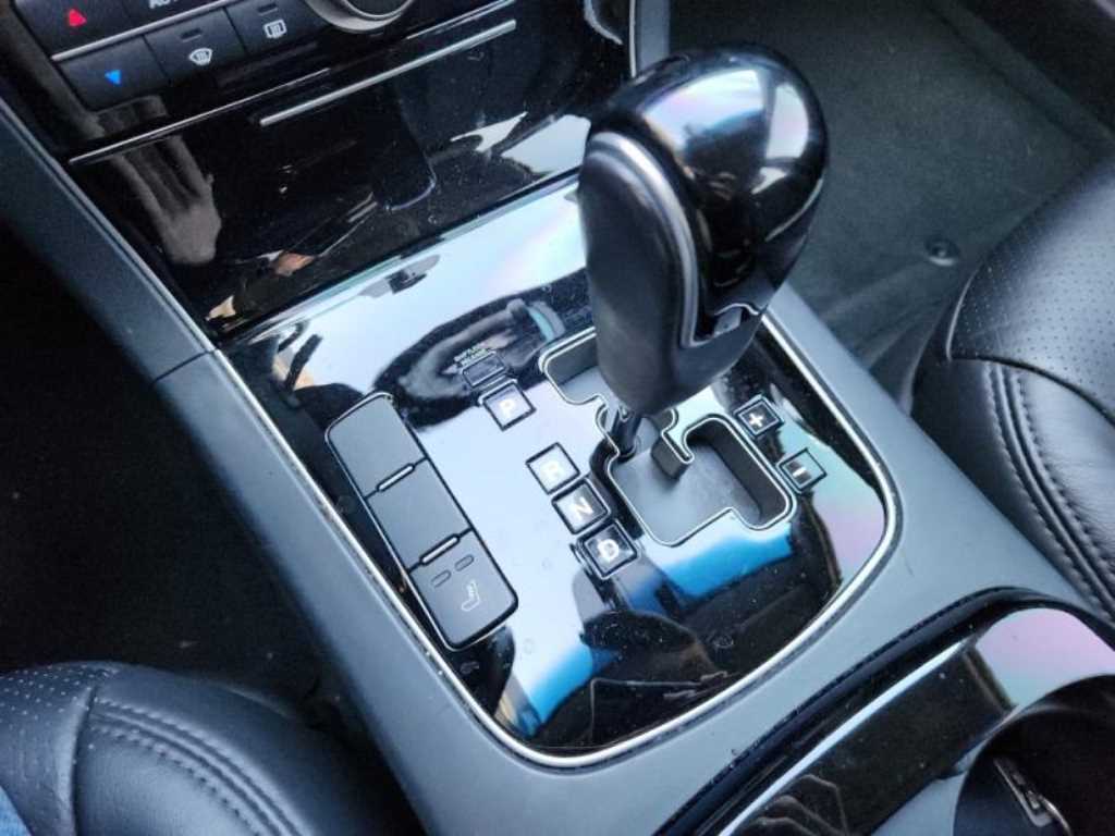 KIA Opirus 2011 Plateado - Importación desde Corea - HF Imports Iquique - Foto 18