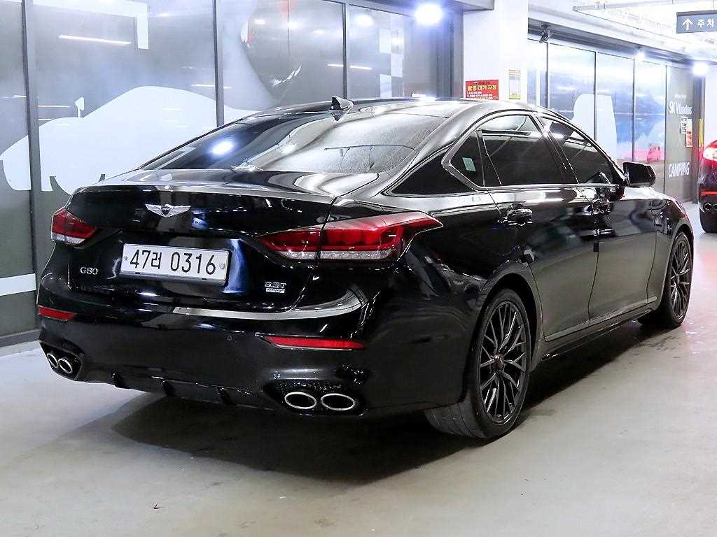 Genesis G80 - Vista 4