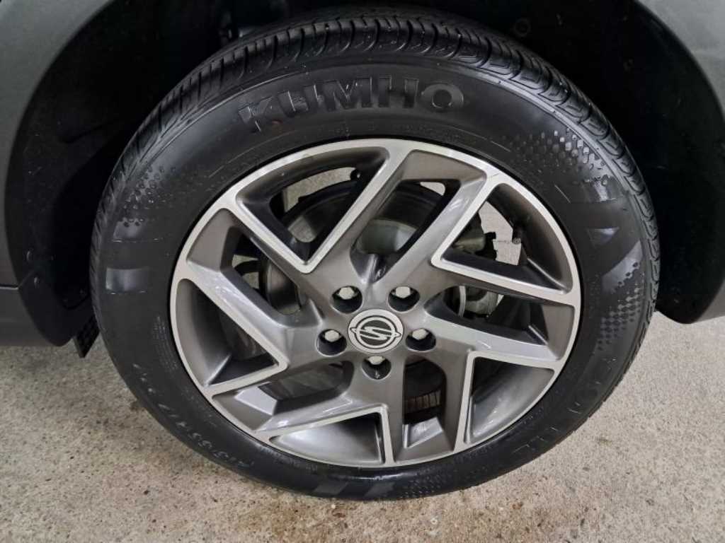 Ssangyong Tivoli - Vista 7