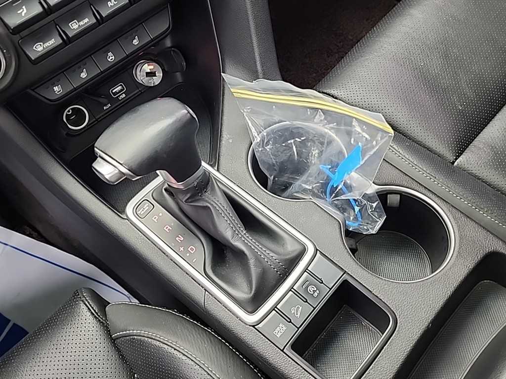 KIA Sportage - Vista 8