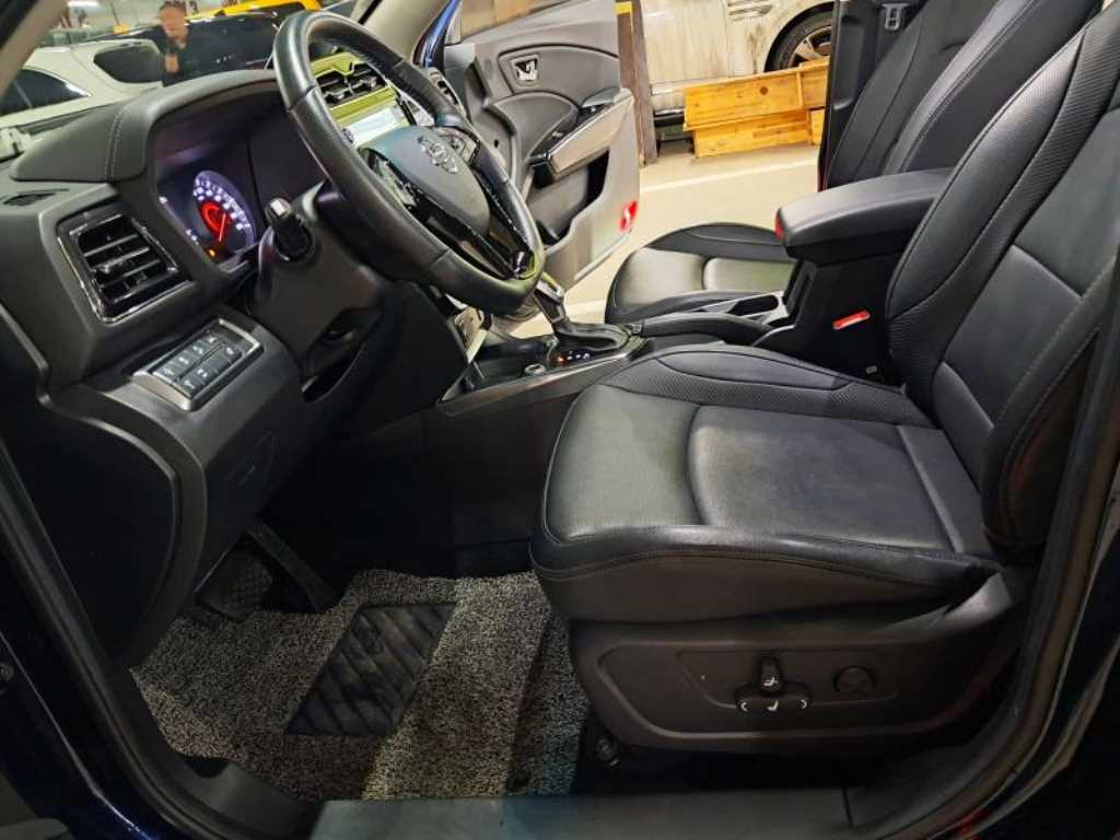 Ssangyong Tivoli 2023 - Importación desde Corea - HF Imports Iquique - Foto 16