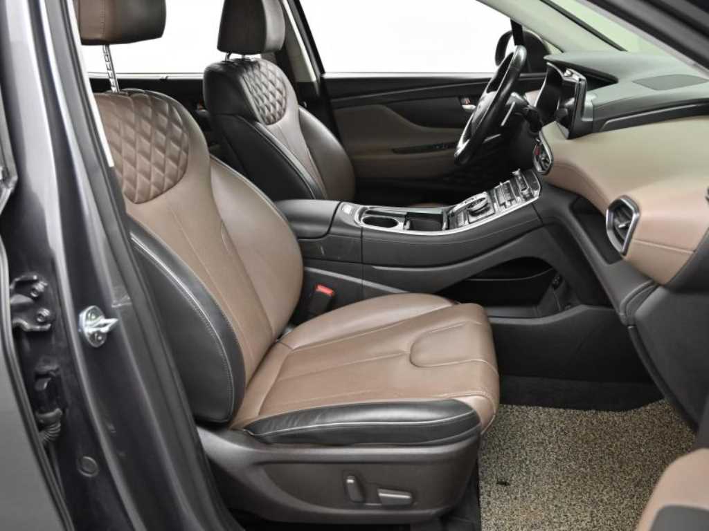 HYUNDAI Santa Fe - Vista 10