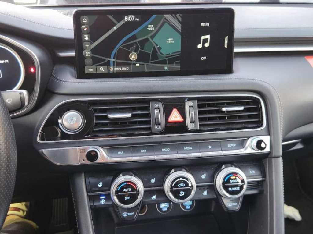 Genesis G70 2022 Rojo - Importación desde Corea - HF Imports Iquique - Foto 17