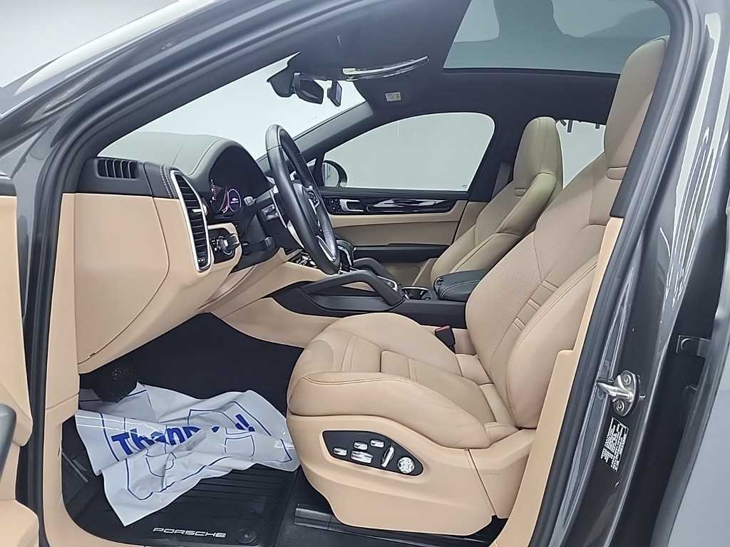 Porsche Cayenne - Vista 10