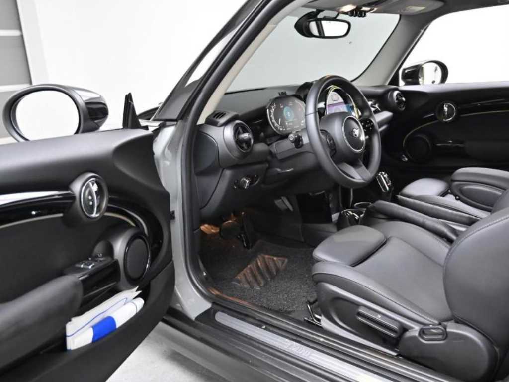 Mini Cooper - Vista 11