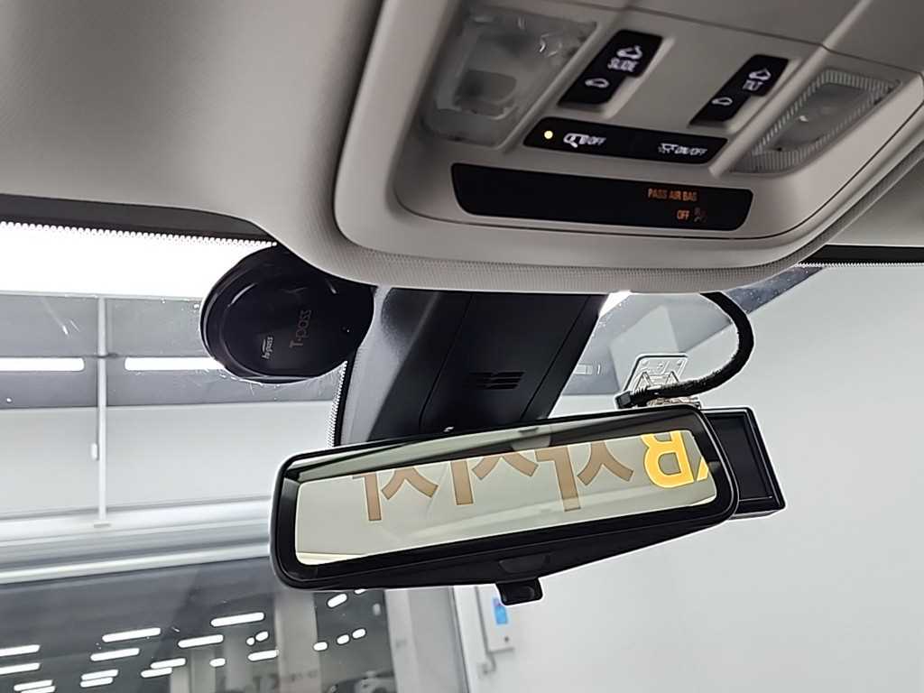 Chevrolet Travers 2020 Blanco - Importación desde Corea - HF Imports Iquique - Foto 17